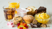 ¿Cuáles son los peligros de comer mucha azúcar? Un doctor lo explica