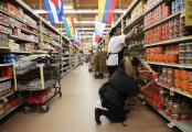 Long Beach: $4 extra por hora para empleados de supermercados