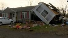 55 tornados en menos de 24 horas: las imágenes de la devastación en el este de EEUU