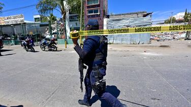 Asesinan a dos candidatos a alcaldías en el norte y sur de México