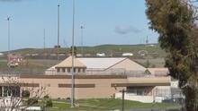 Oficial de un centro de menores es acusada de tener una relación sexual con uno de los reclusos