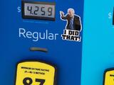 High gas prices: the new headache for Biden and Democrats