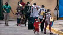 Entra en vigor nuevamente el programa ‘Quédate en México’: ¿Por qué se reanuda esta política?