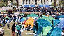 Tensión en las universidades de Columbia y Yale por protestas contra la guerra en Gaza: más de 100 detenidos