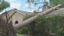 Reportan miles de dólares en pérdidas tras el paso del tornado EF-1 en Katy, Texas